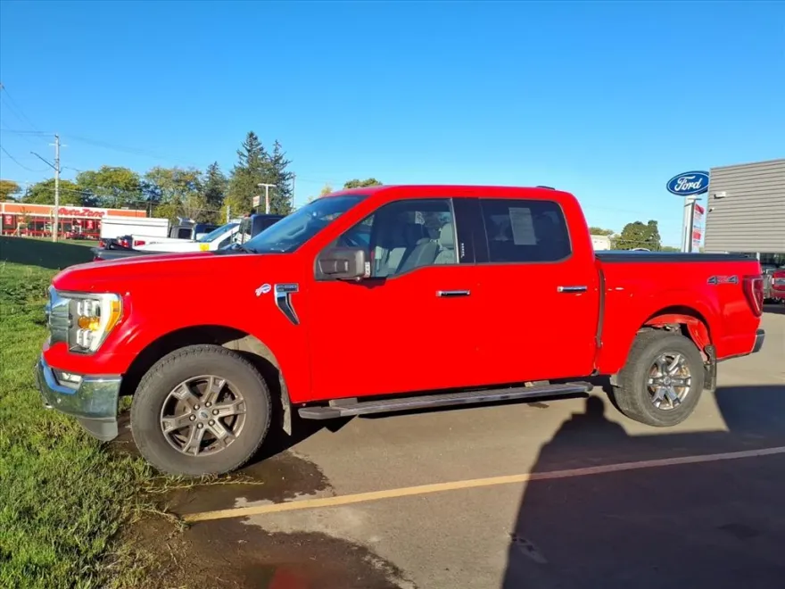 2021 Ford F-150 XLT photo 1