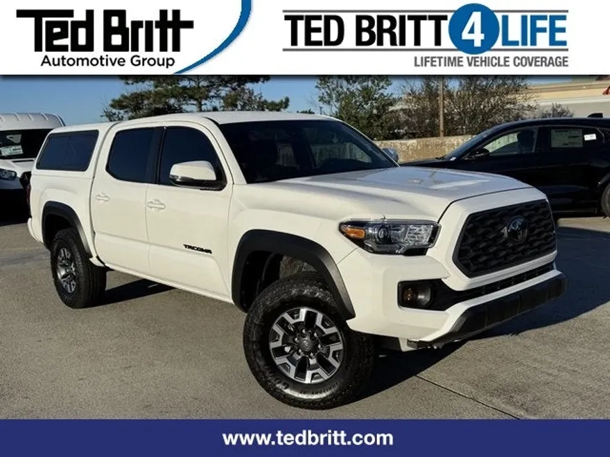 2023 Toyota Tacoma TRD Off-Road V6 photo 1