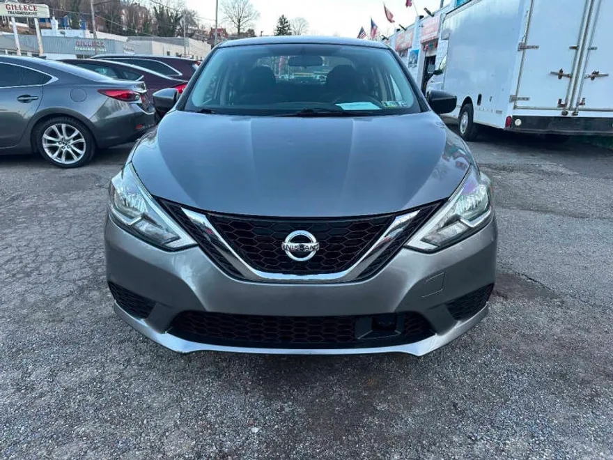 2018 Nissan Sentra S photo 1