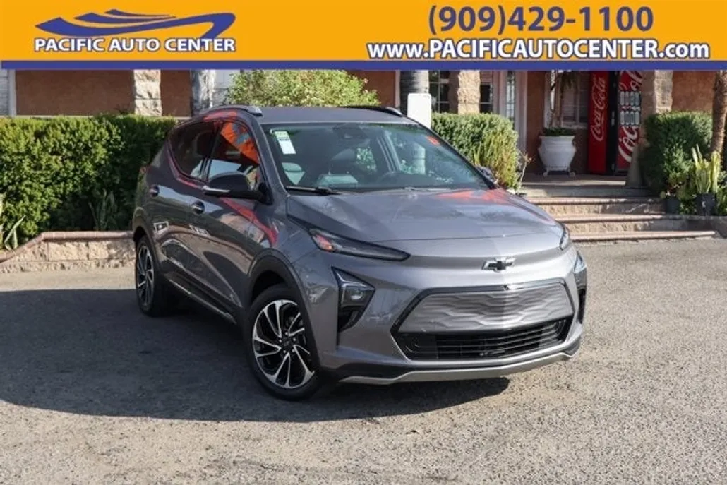 2022 Chevrolet Bolt EUV Premier photo 1