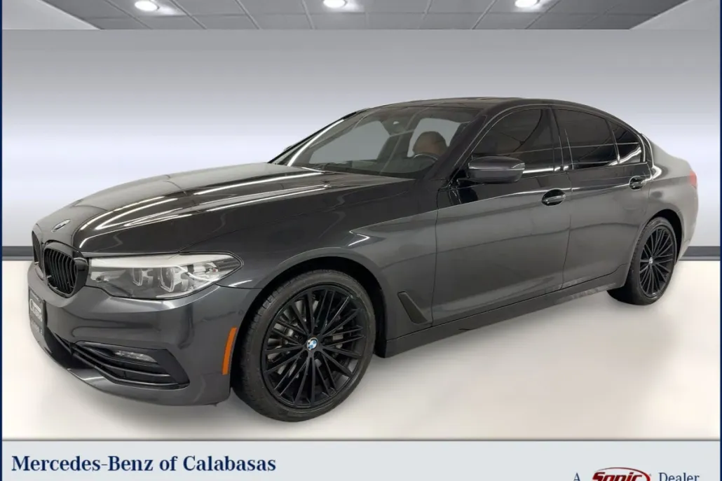 2017 Bmw 530i photo 1