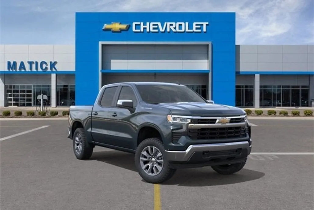 2026 Chevrolet Silverado photo 1