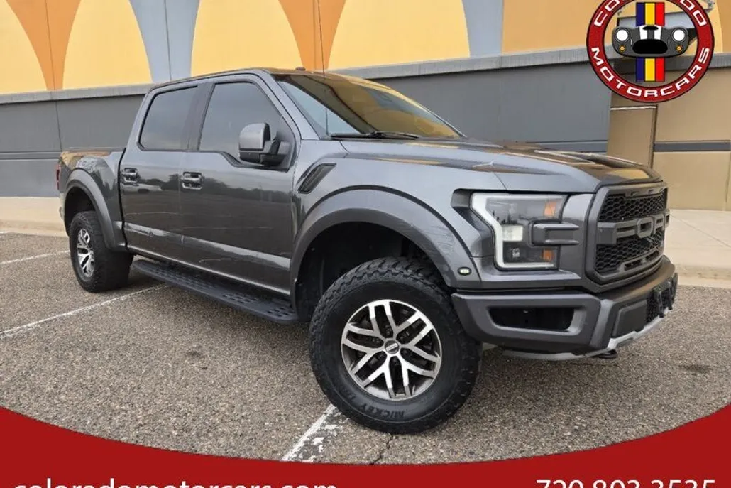 2017 Ford F-150 Raptor photo 1