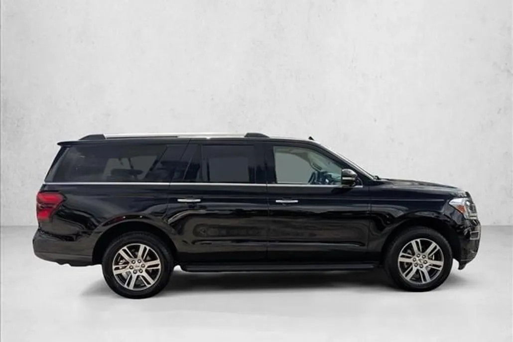 2024 Ford Expedition MAX Limited photo 1