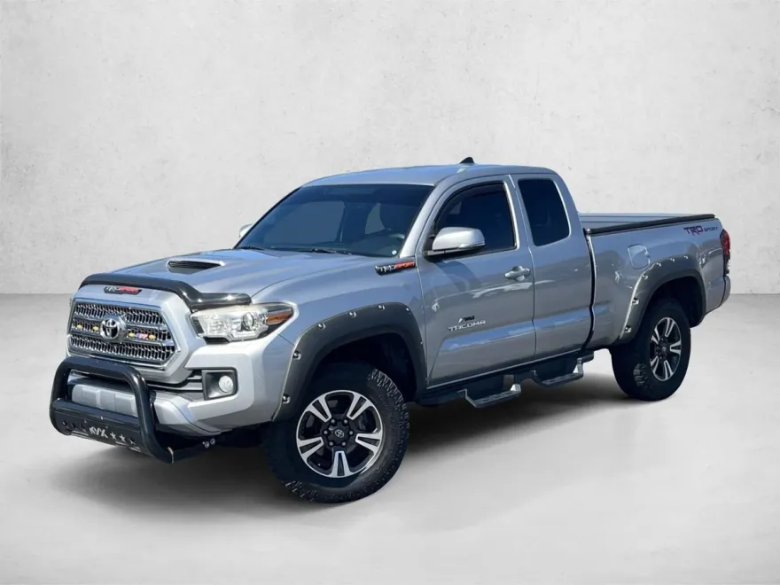 2016 Toyota Tacoma TRD Sport V6 photo 1
