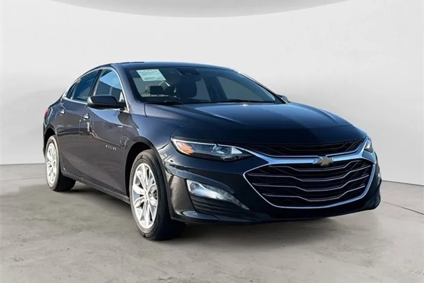 2023 Chevrolet Malibu 1LT photo 1