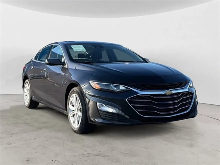 2023 Chevrolet Malibu 1LT photo 1