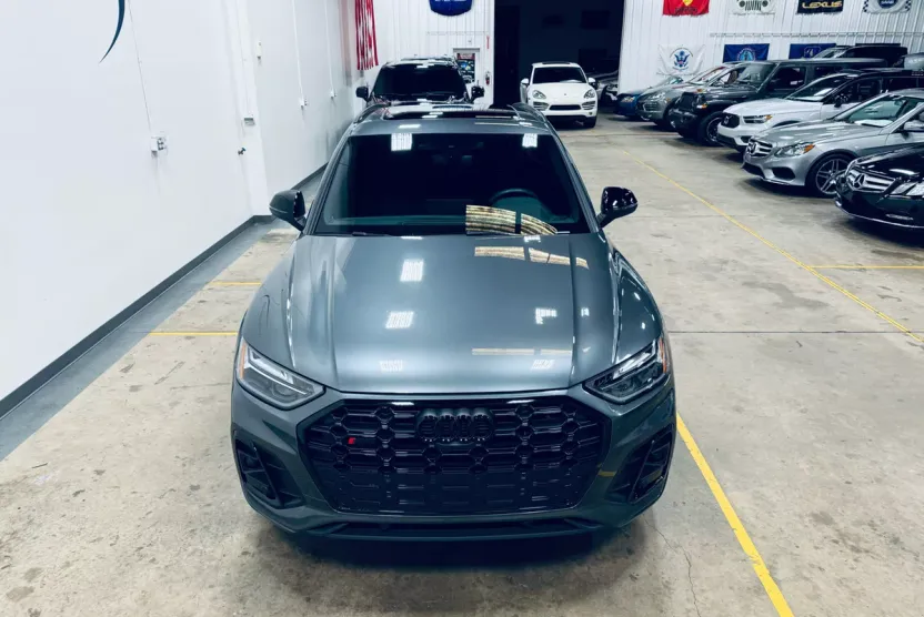 2022 Audi SQ5 Premium Plus photo 1