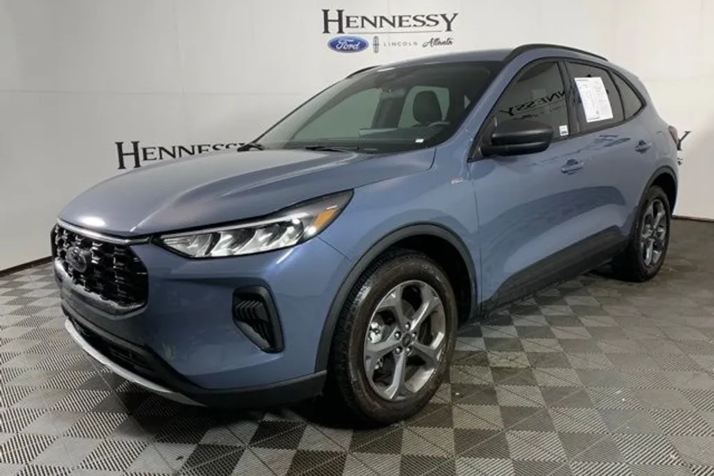 2025 Ford Escape ST-Line photo 1