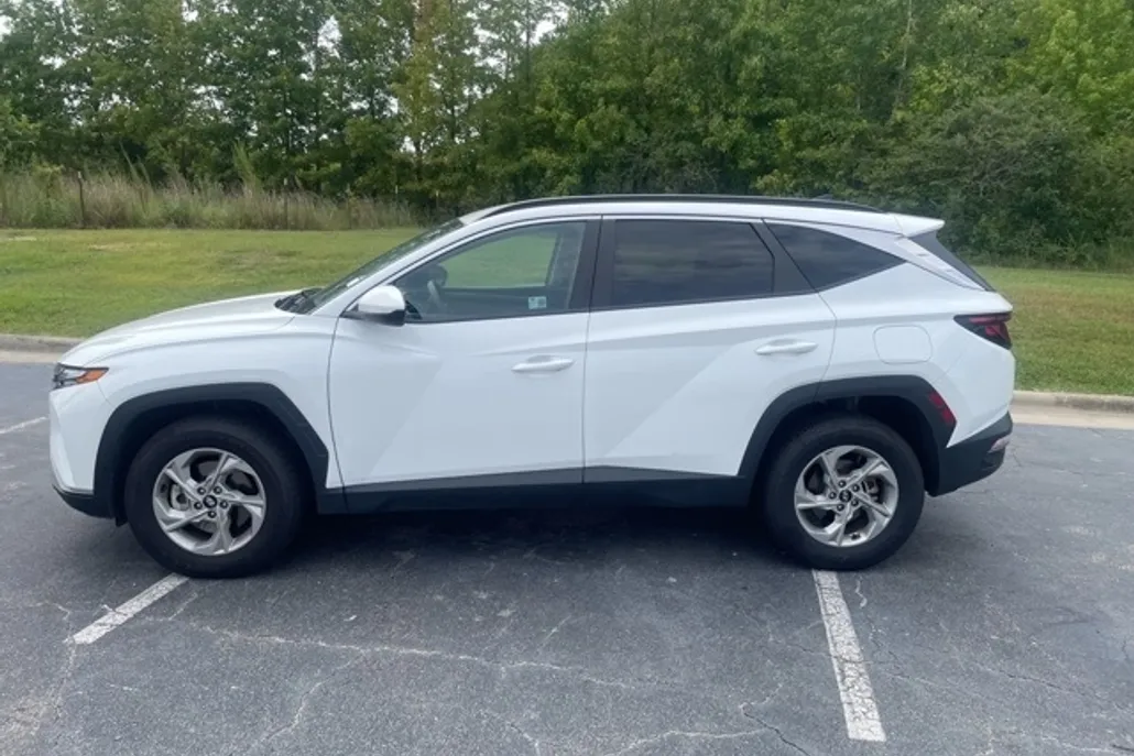 2024 Hyundai Tucson SEL photo 1