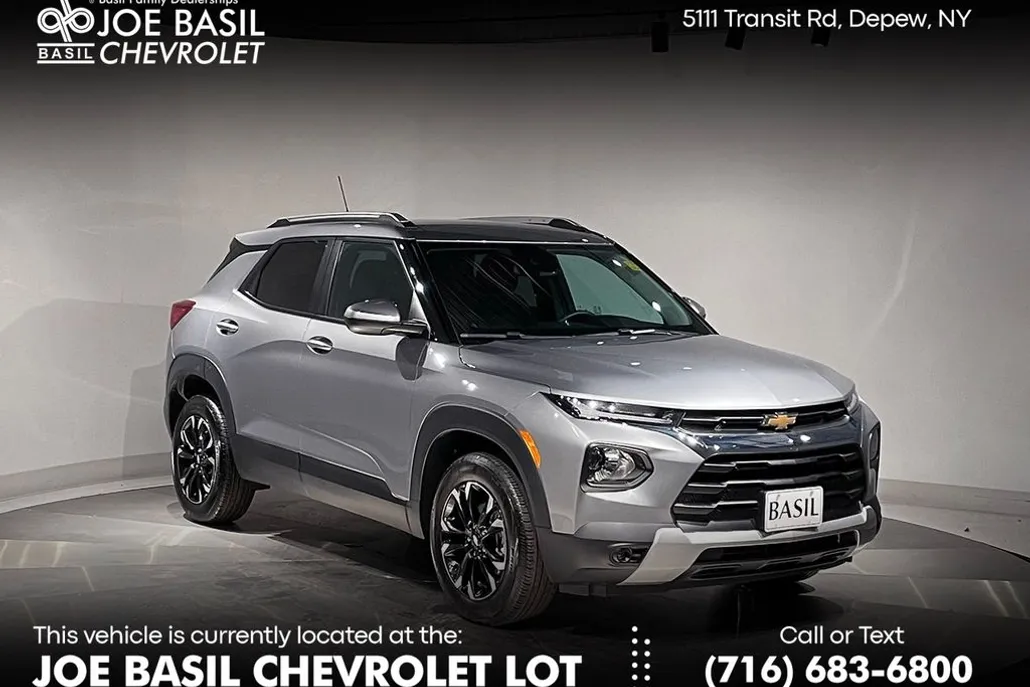 2023 Chevrolet Trailblazer LT photo 1