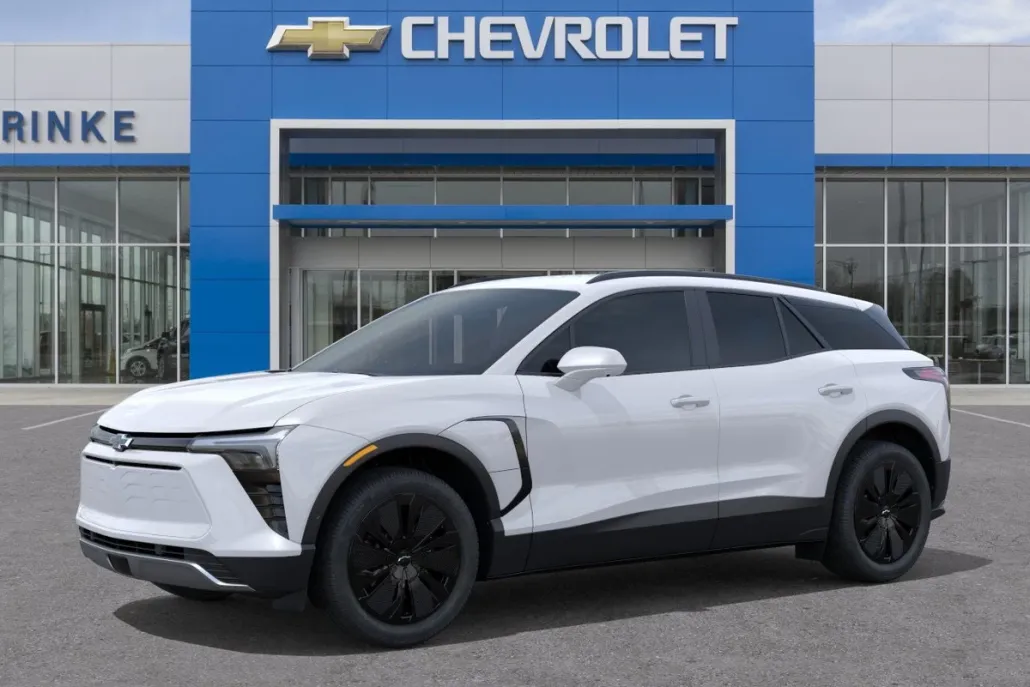 2026 Chevrolet Blazer EV photo 1