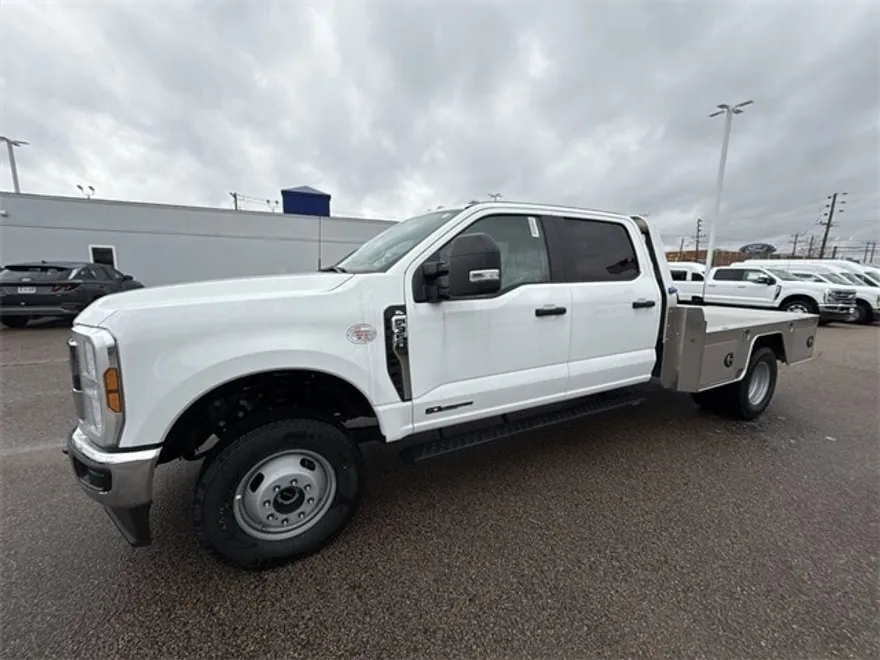 2024 Ford F-350 XL photo 1