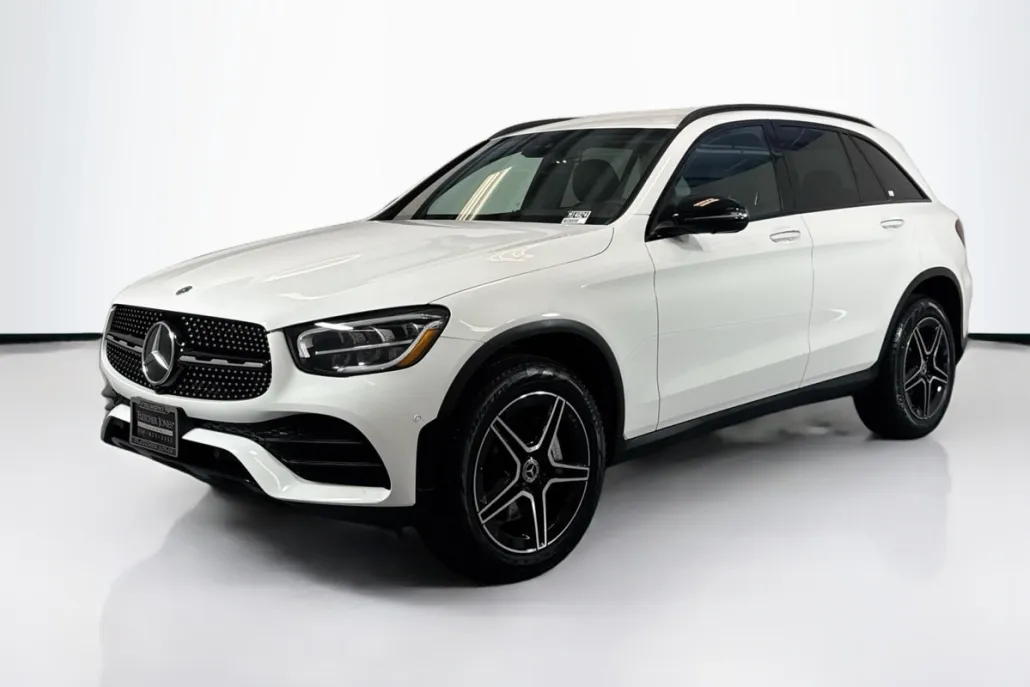 2022 Mercedes Benz GLC 300 photo 1