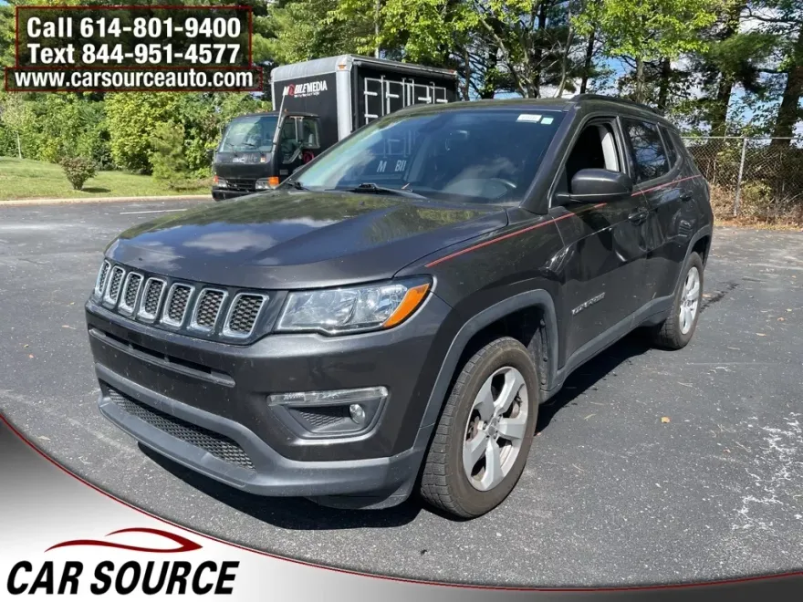 2017 Jeep Compass Latitude photo 1