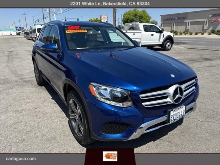 2017 Mercedes Benz GLC 300 photo 1
