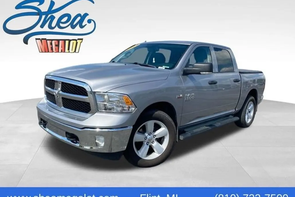 2022 Ram 1500 Classic SLT photo 1