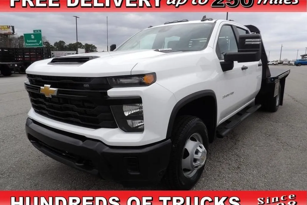 2024 Chevrolet Silverado 3500HD photo 1