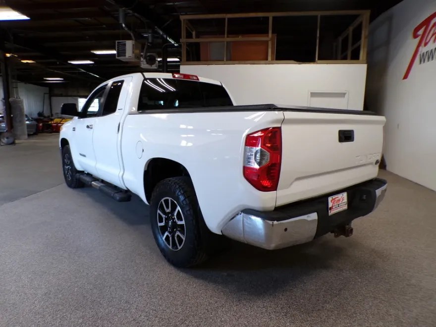 2014 Toyota Tundra Limited photo 1