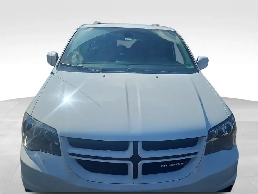 2018 Dodge Grand Caravan GT photo 1