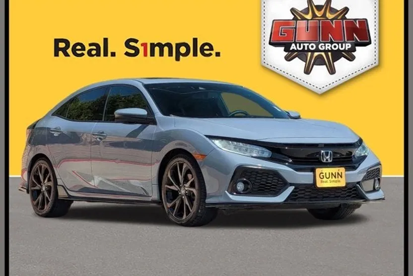 2018 Honda Civic Sport Touring photo 1