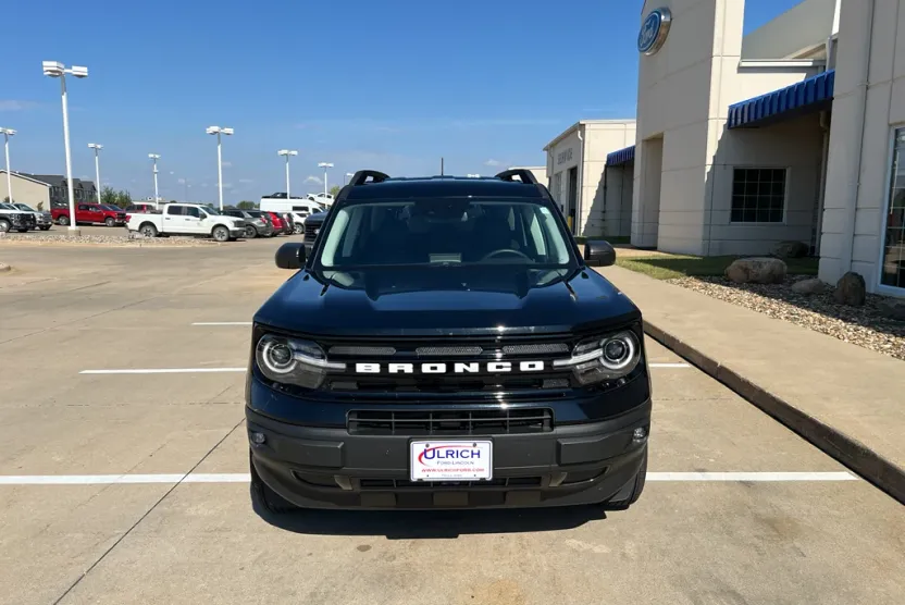 2024 Ford Bronco Sport Outer Banks photo 1