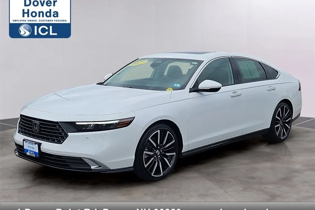 2023 Honda Accord Hybrid Touring photo 1