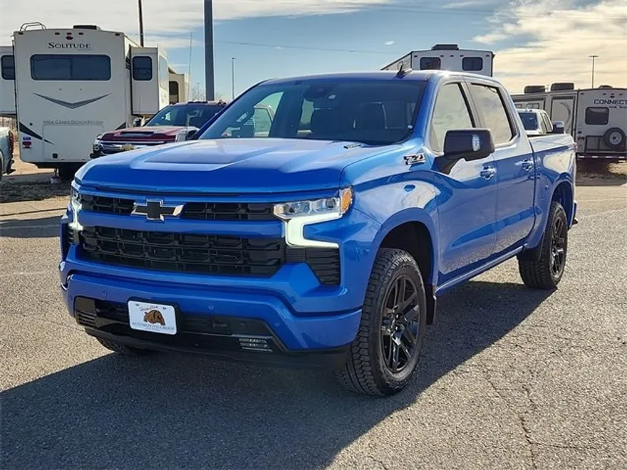 2025 Chevrolet Silverado 1500 RST photo 1