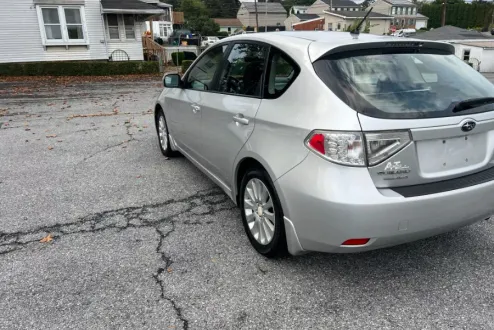 2011 Subaru Impreza 2.5i Premium photo 3