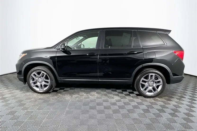 2023 Honda Passport EX-L photo 1