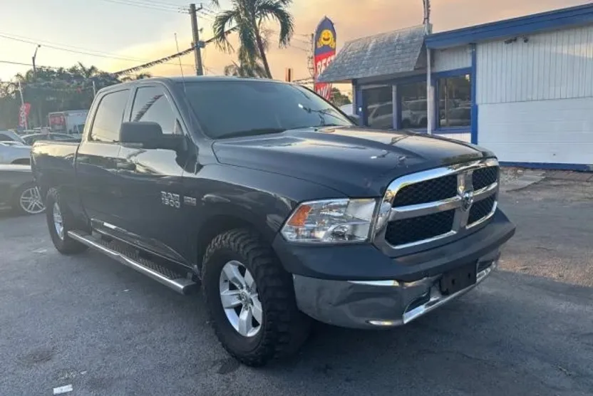 2016 Ram 1500 Tradesman photo 1