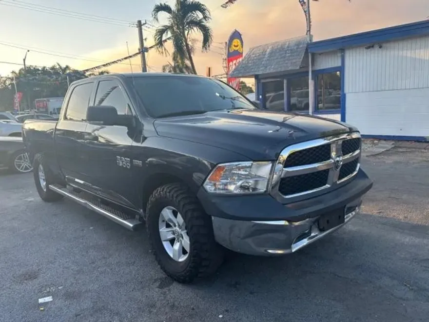 2016 Ram 1500 Tradesman photo 1