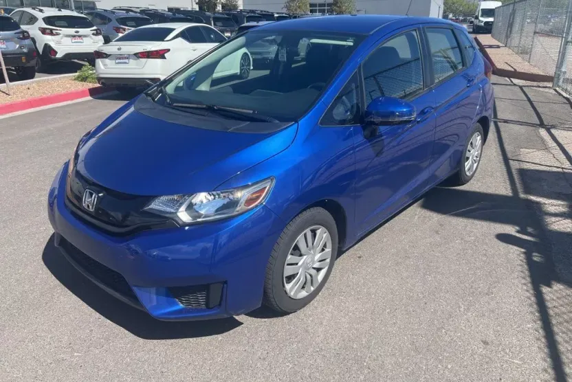 2016 Honda Fit LX photo 1