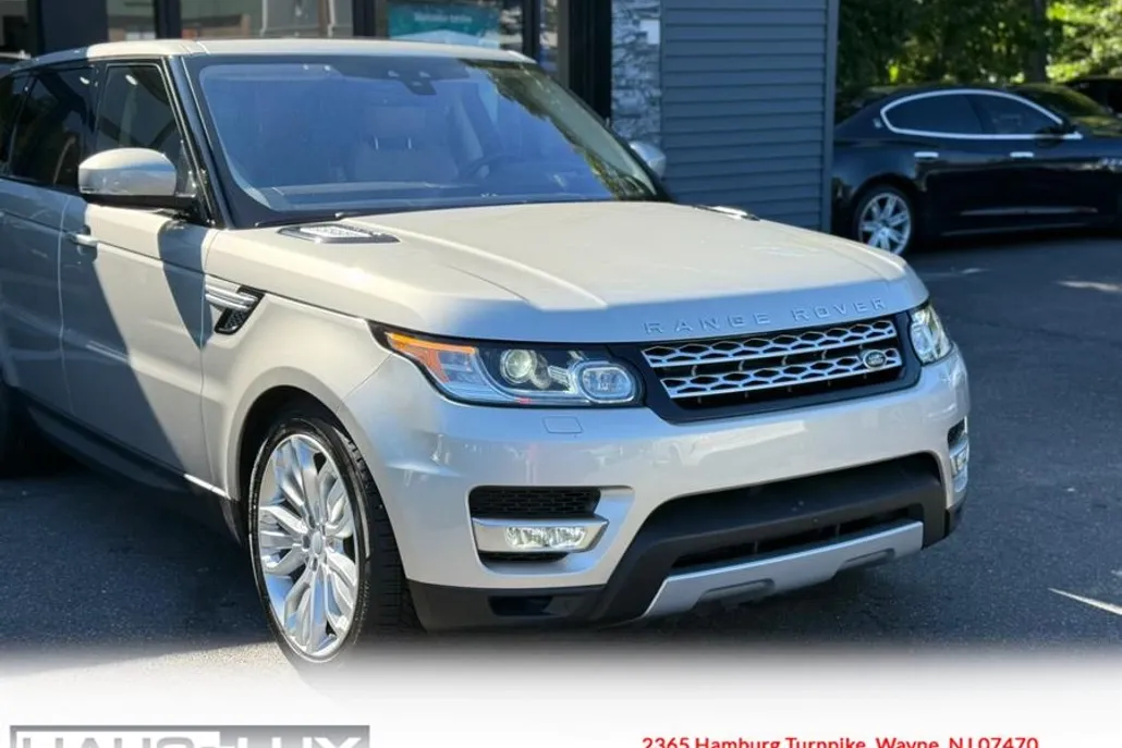 2017 Land Rover Range Rover Sport SuperCharged HSE photo 1