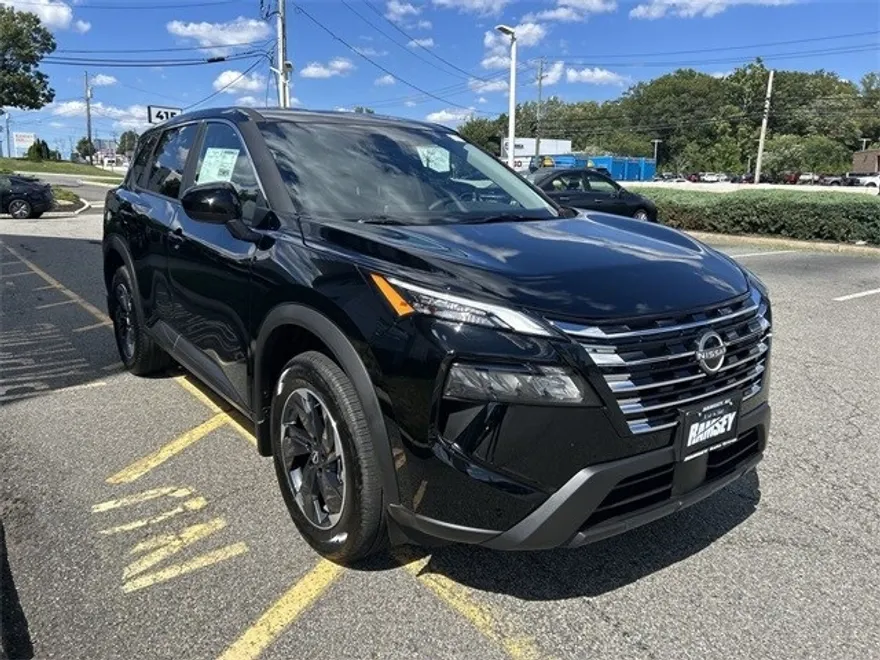 2026 Nissan Rogue SV photo 1