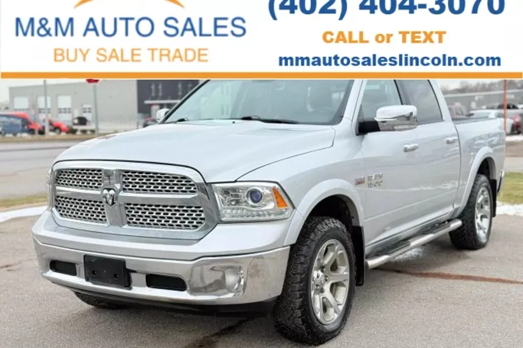 2017 Ram 1500 Laramie photo 1