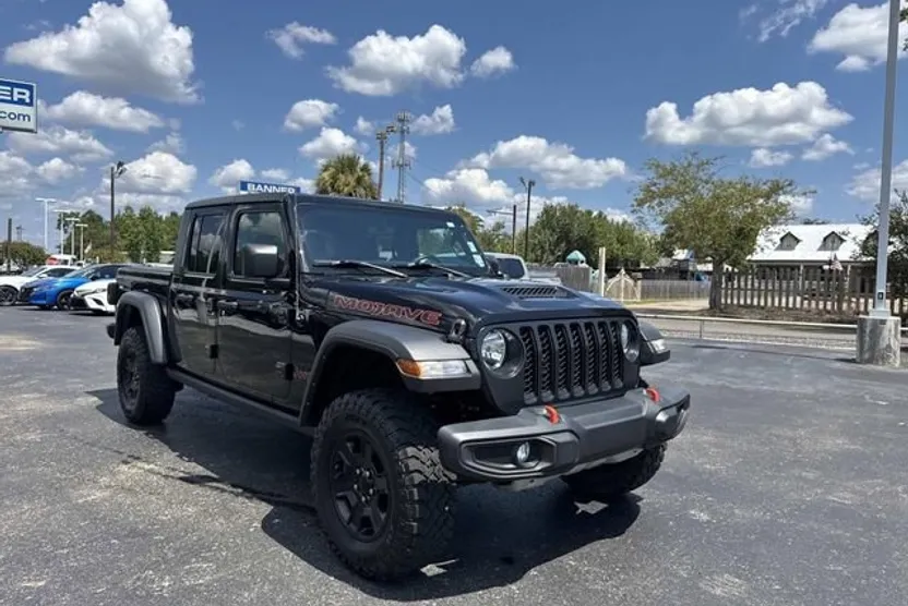 2023 Jeep Gladiator Mojave photo 1