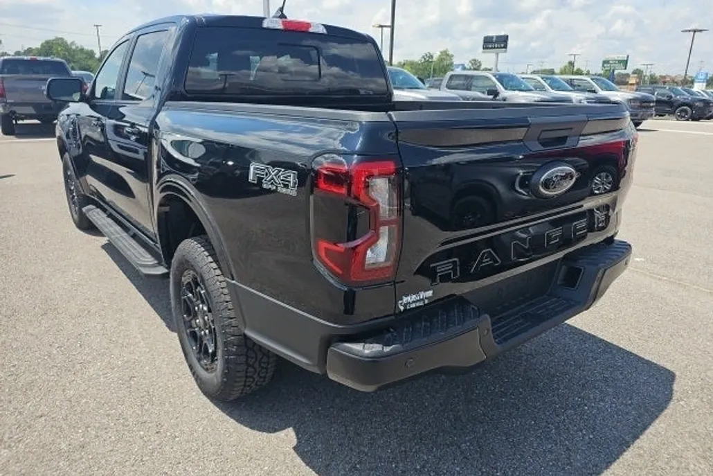 2025 Ford Ranger Lariat photo 1