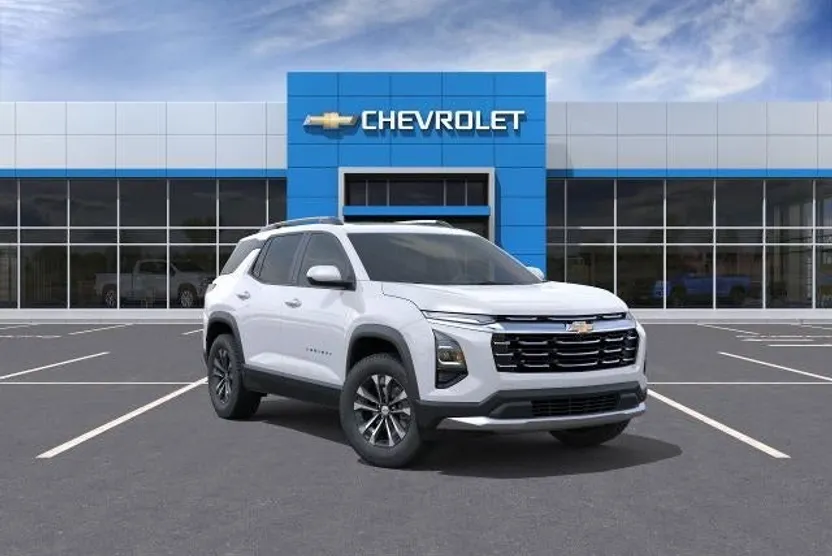 2026 Chevrolet Equinox LT photo 1