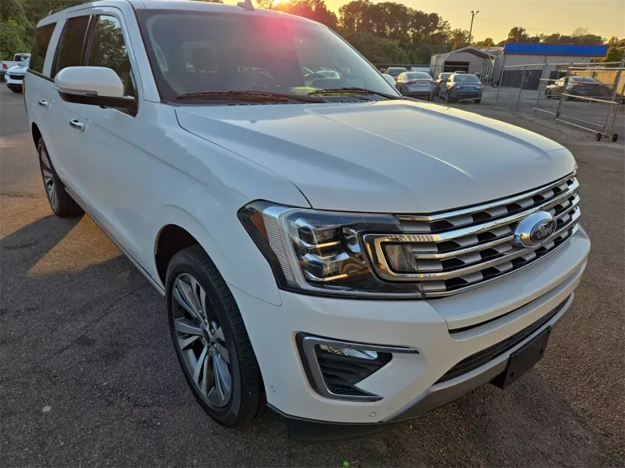 2021 Ford Expedition MAX Limited photo 1