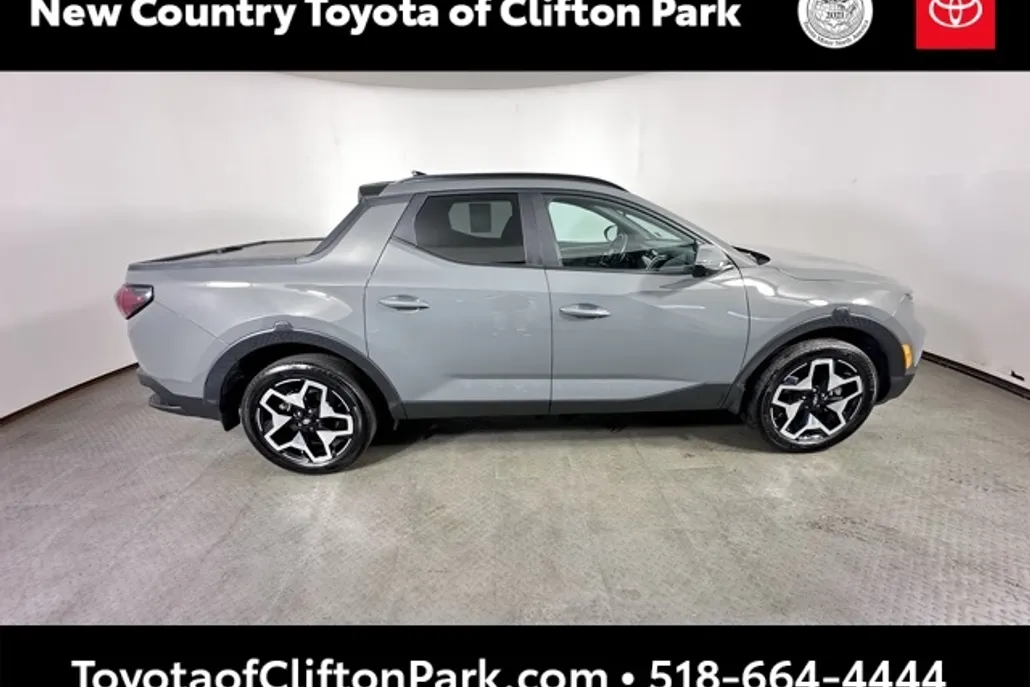 2023 Hyundai Santa Cruz Limited photo 1