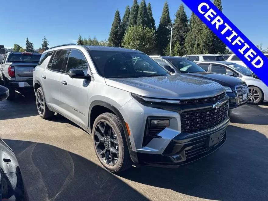 2025 Chevrolet Traverse RS photo 1