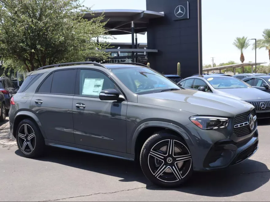 2025 Mercedes Benz GLE 350 4MATIC photo 1