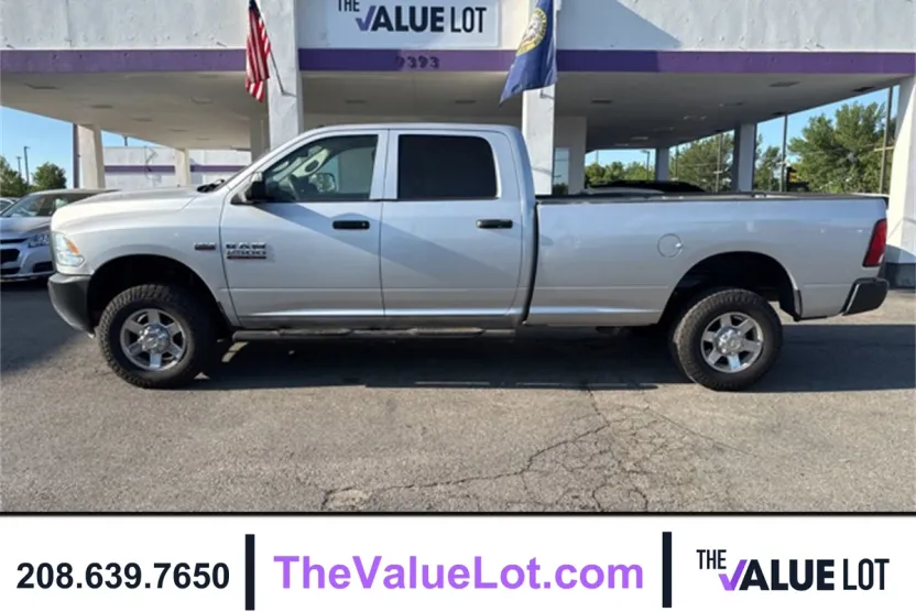 2017 Ram 2500 Tradesman photo 1