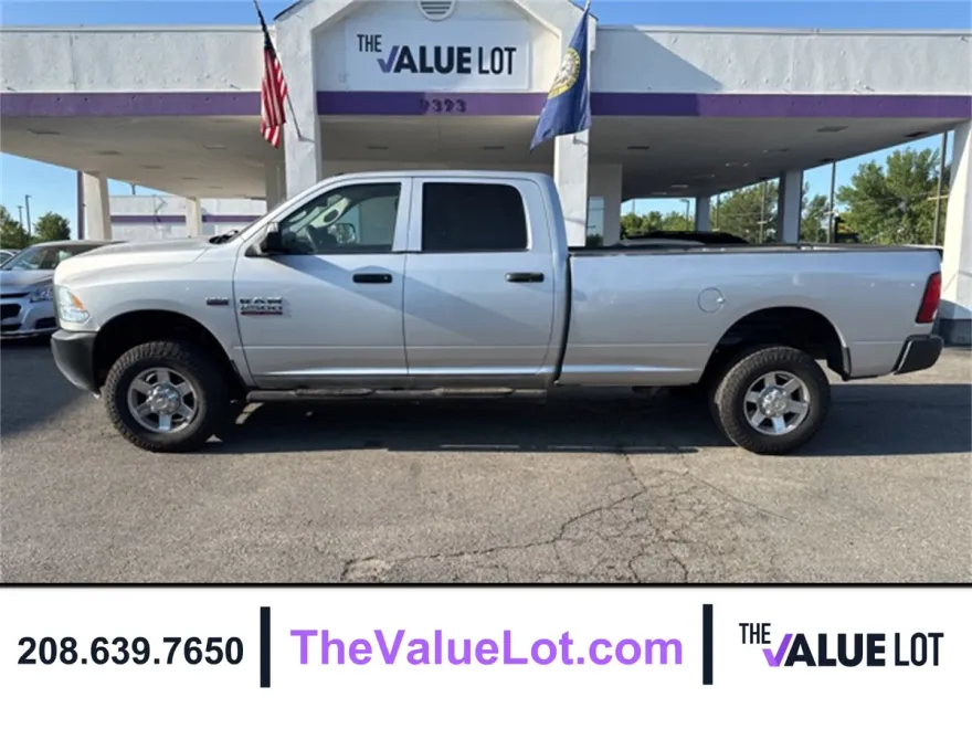 2017 Ram 2500 Tradesman photo 1