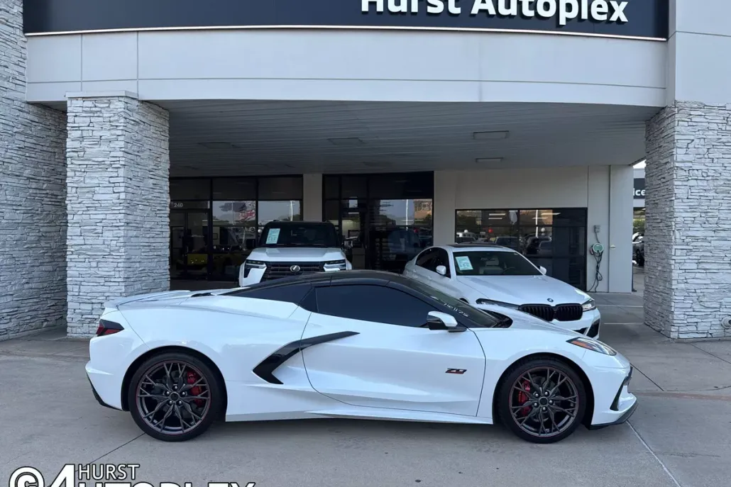2023 Chevrolet Corvette Stingray photo 1