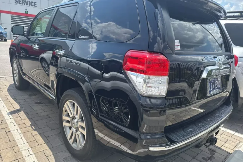 2010 Toyota 4Runner Limited photo 1