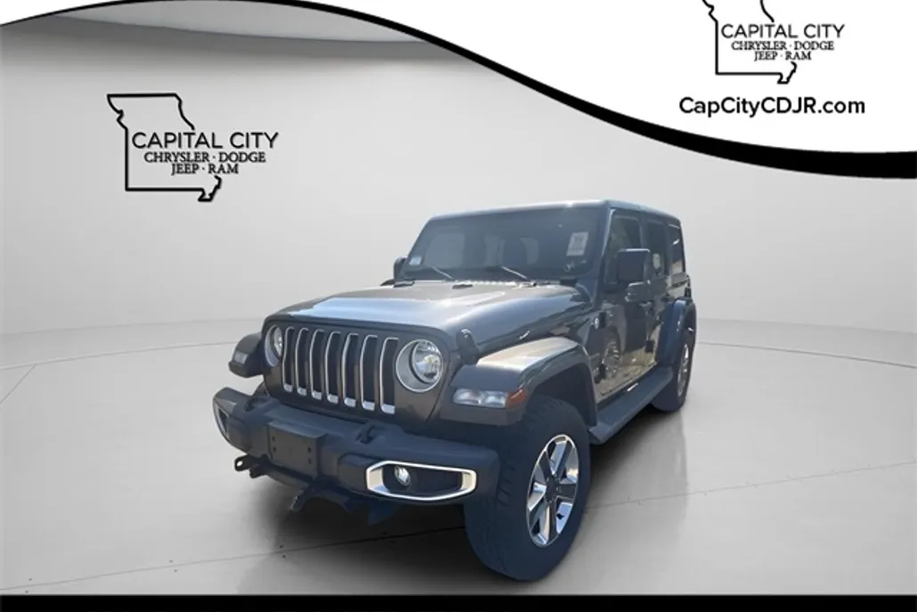2020 Jeep Wrangler Unlimited Sahara photo 1