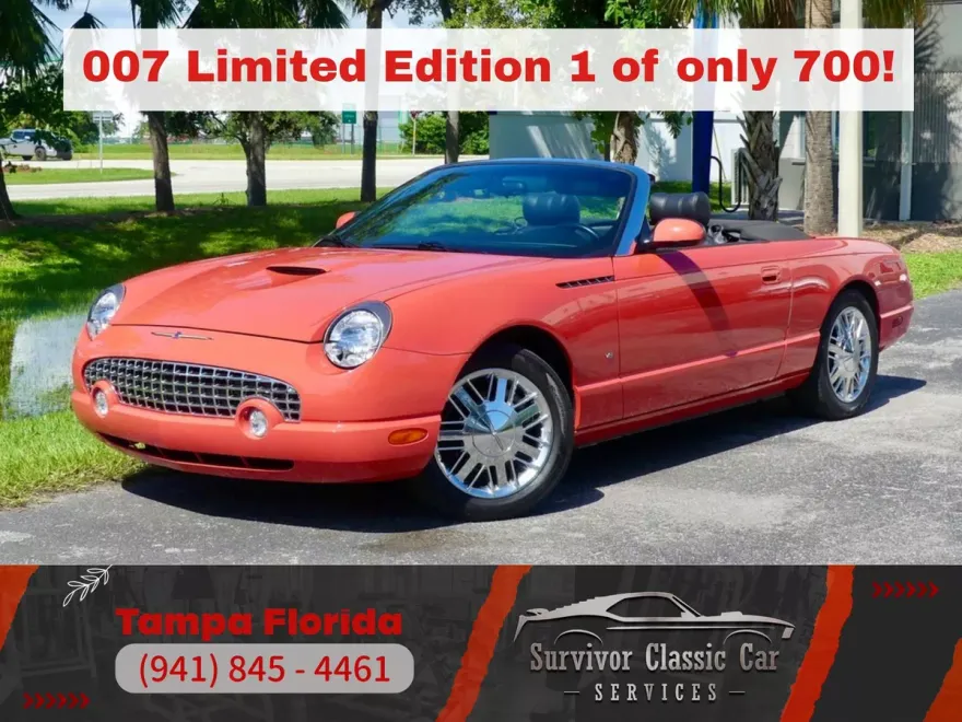 2003 Ford Thunderbird photo 1