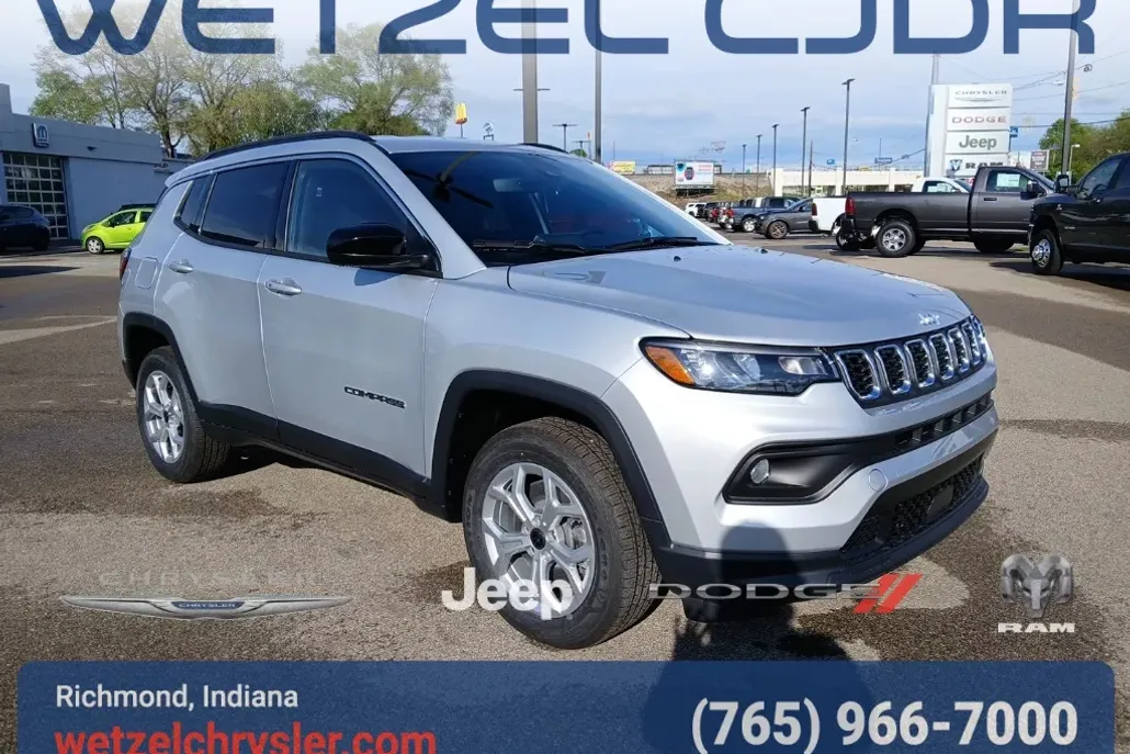 2025 Jeep Compass Latitude photo 1